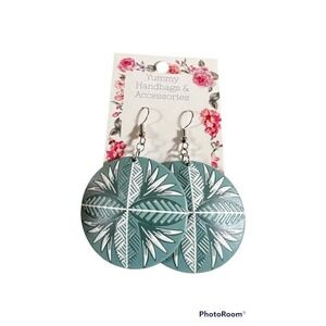 Teal & White graphic hook earrings dangle blue summer 380801‎